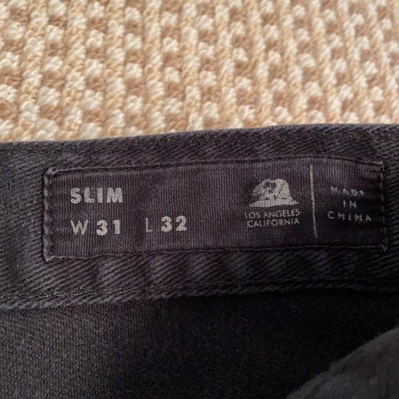 Bullhead Jeans - Picture 4 of 14